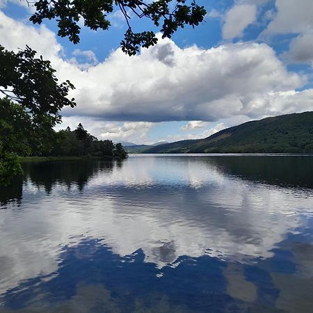 Ye Old'E Man Lake District Grange-Over-Sands Dış mekan fotoğraf
